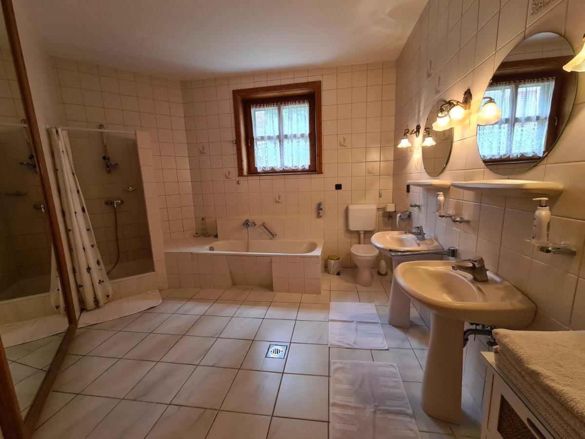 Agas Vendeghaz Hotel Csopak Buitenkant foto